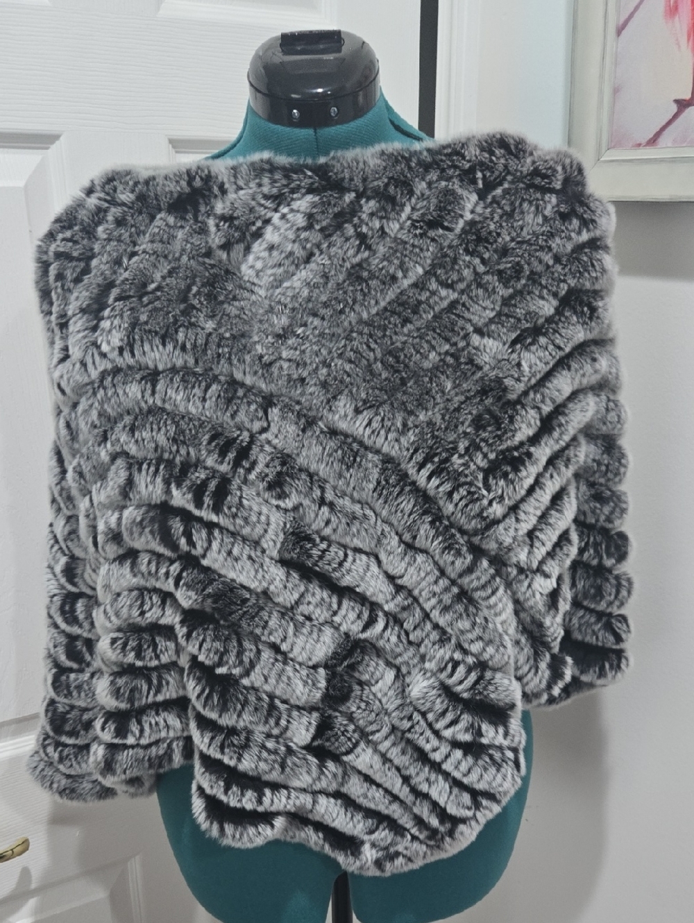 Chinchilla Dyed Rex Rabbit Interwoven Poncho